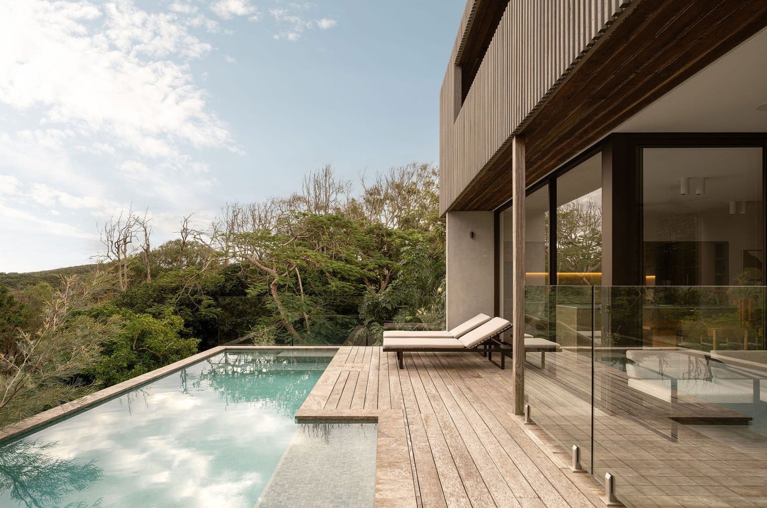 sealand banksia house 6 The pool deck is out of the wind with good sun, so it is warm all year round.